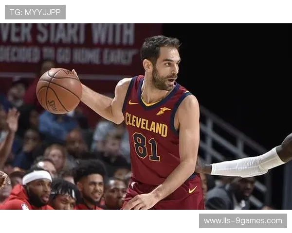 骑士老鹰再演攻防对决，艾伦回归能否巩固内线优势